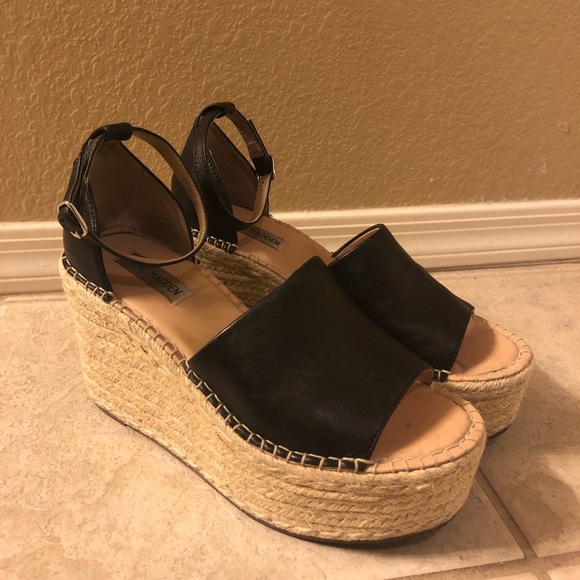 steve madden sway wedge